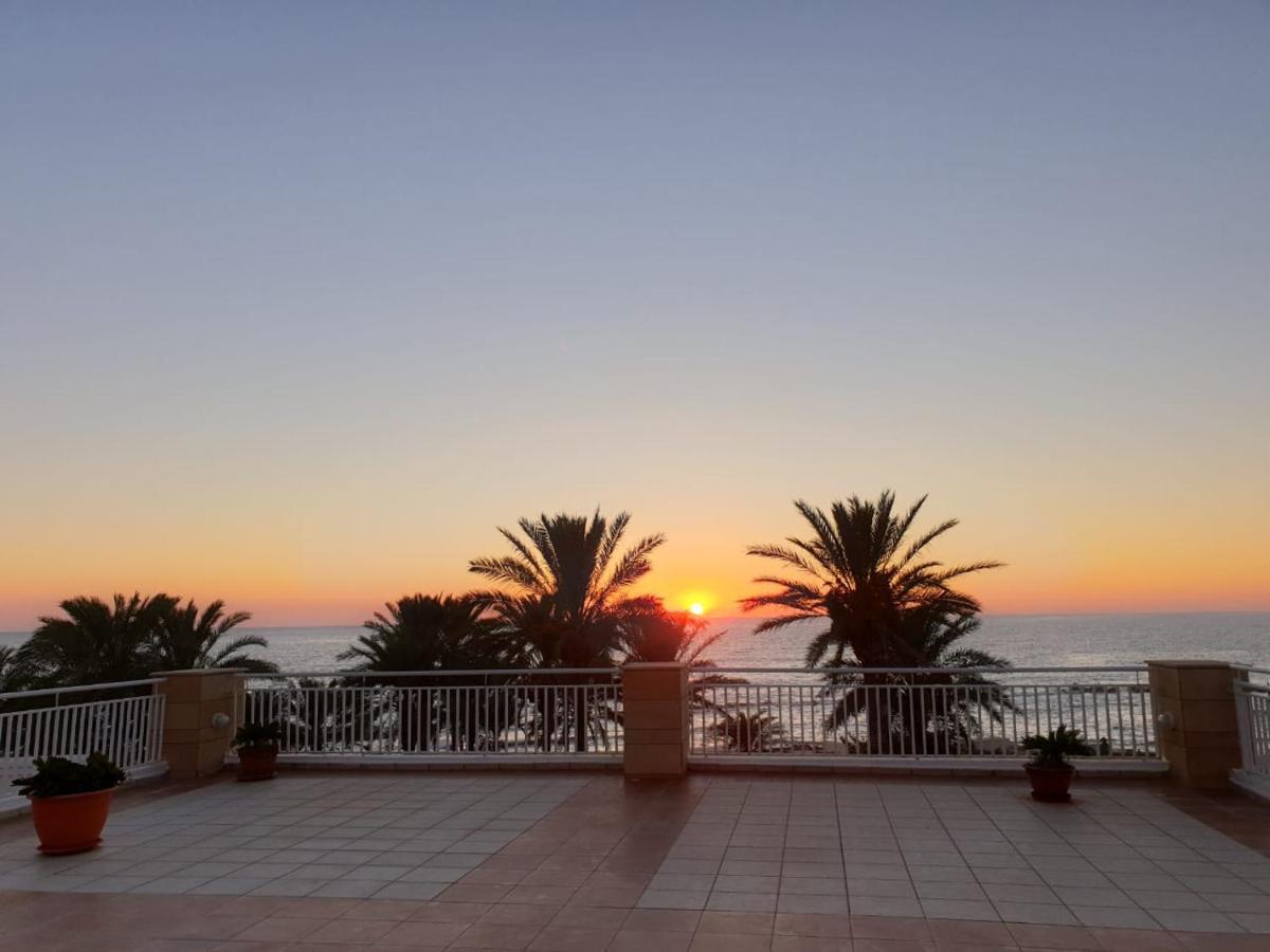 Seaview Sunset Holiday Apartments Pafos Dış mekan fotoğraf